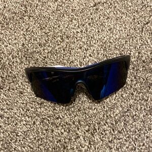 Tilly's Black and Blue Sunglasses